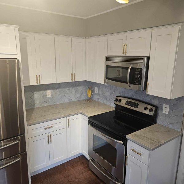 Transitional Kitchen Remodel by Blue Galaxy Granite project photo